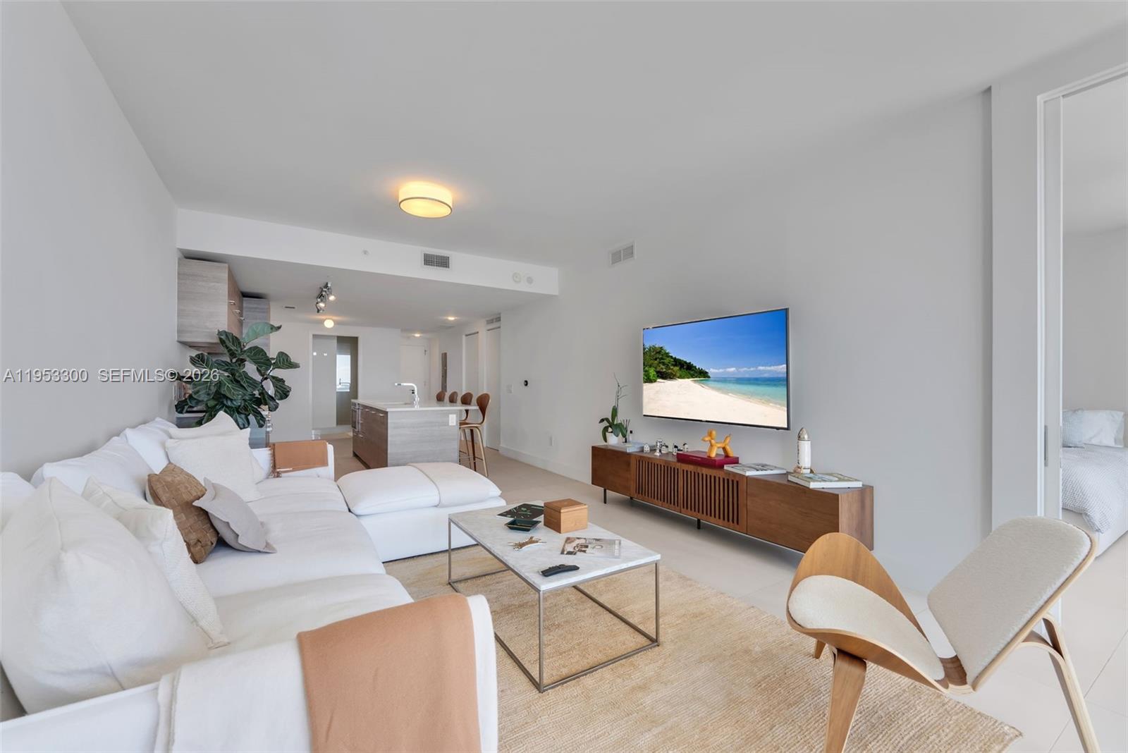 650 NE 32th St #2703 Miami, FL 33137