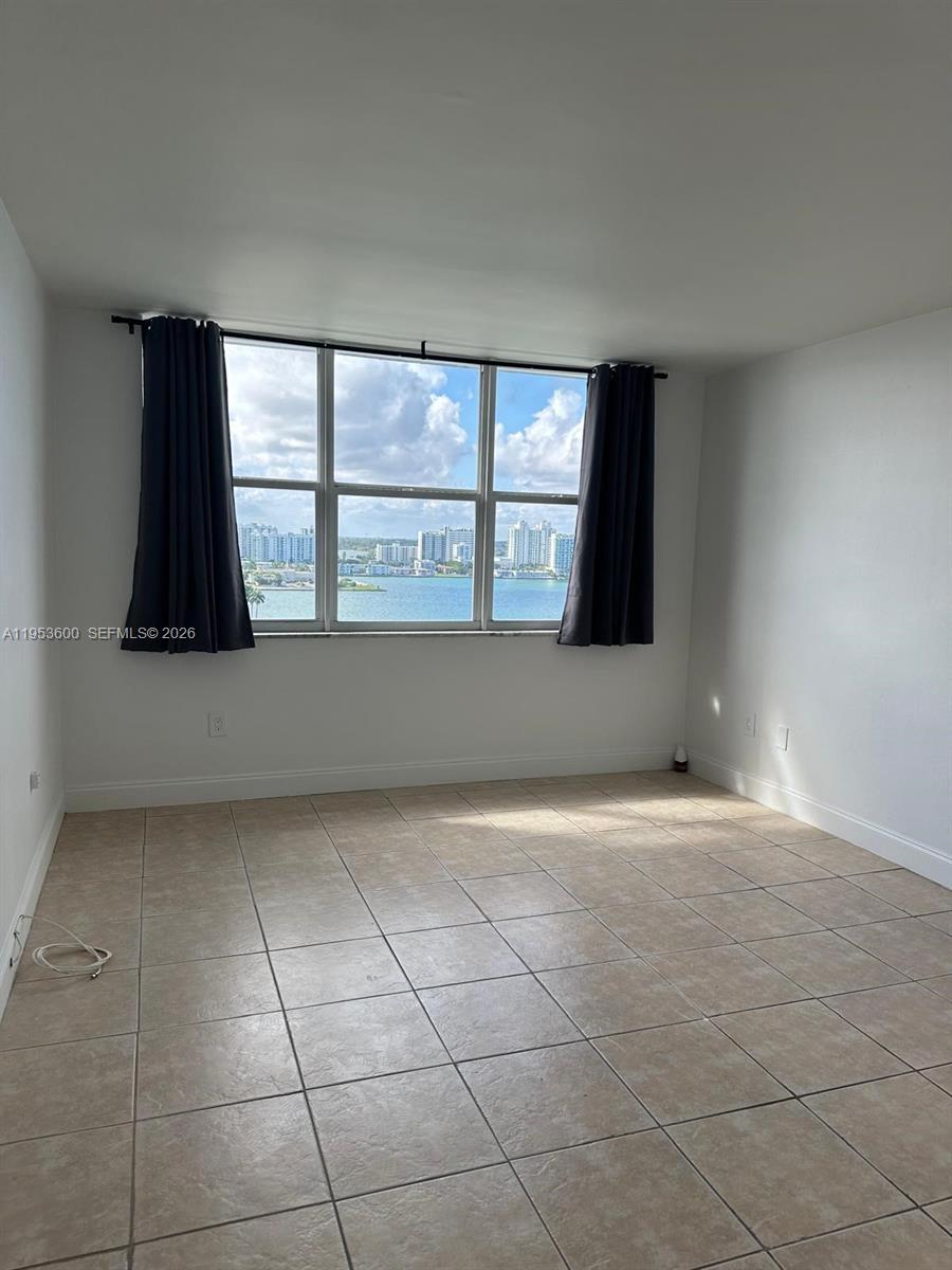 1865 79th St Csw #PHD North Bay Village, FL 33141