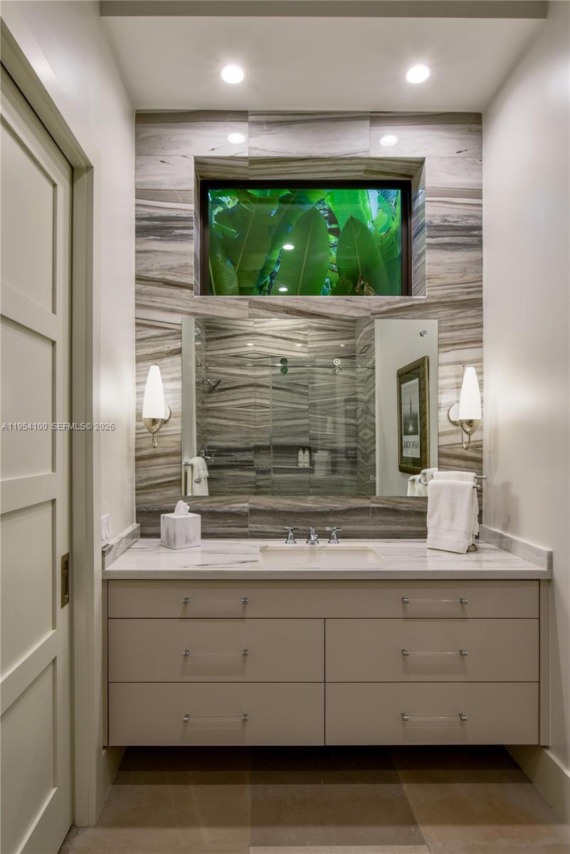 11050 SW 69th Ave Pinecrest, FL 33156