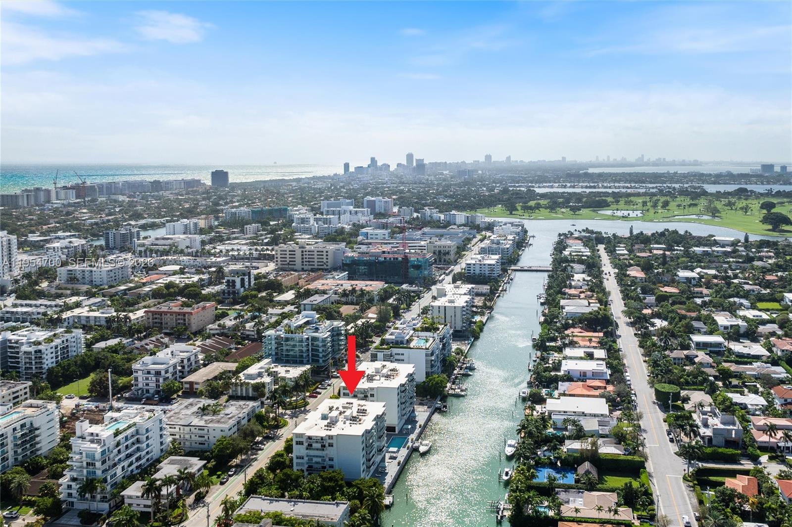 10180 W Bay Hbr Dr #4A Bay Harbor Islands, FL 33154