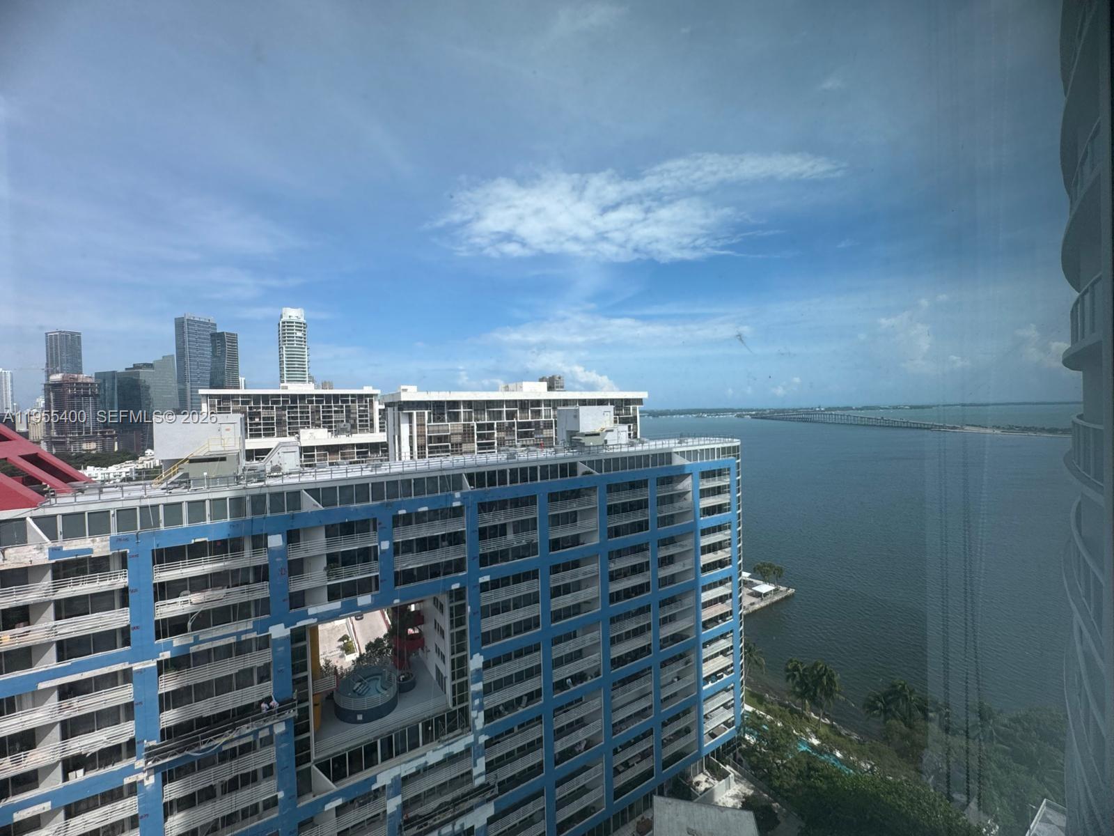 image Skyline on Brickell9