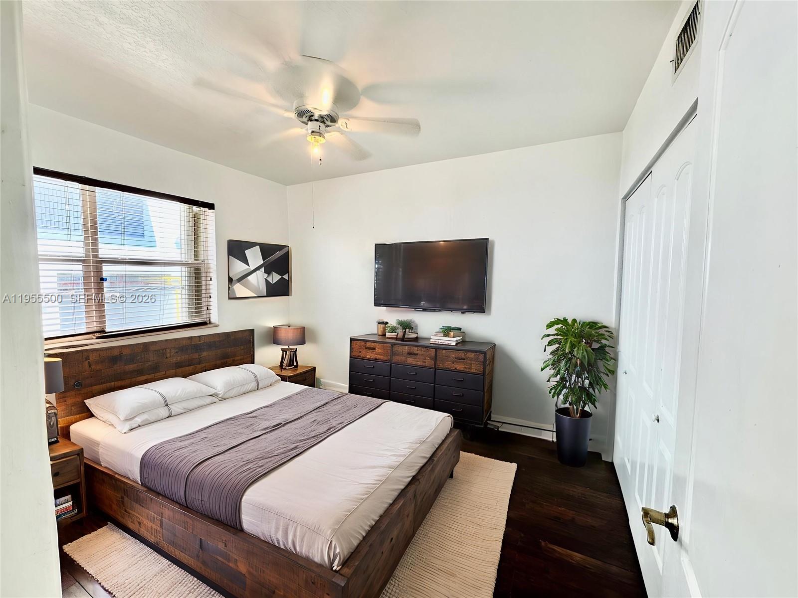 7801 Hispanola Ave #3 North Bay Village, FL 33141