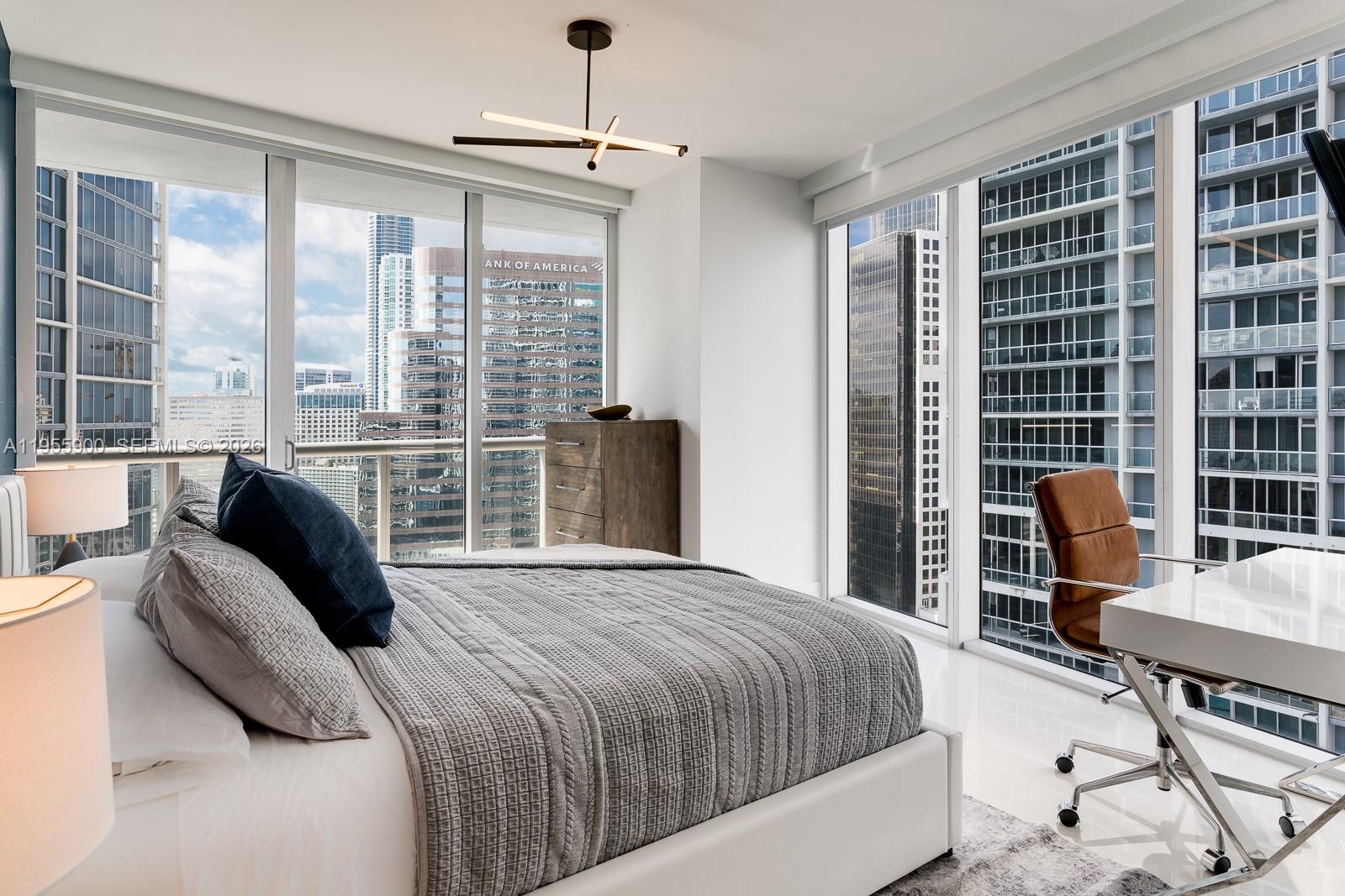 image Icon Brickell I5