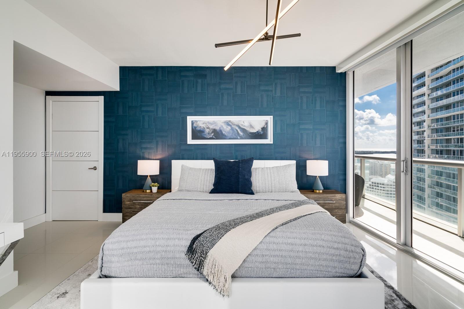 image Icon Brickell I6