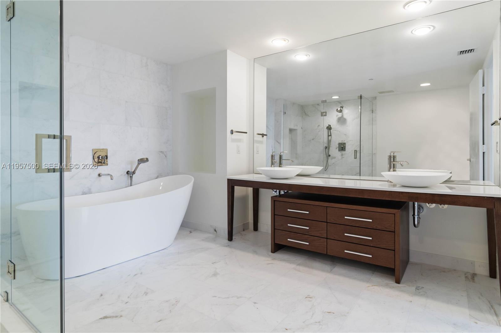 image Icon Brickell II7