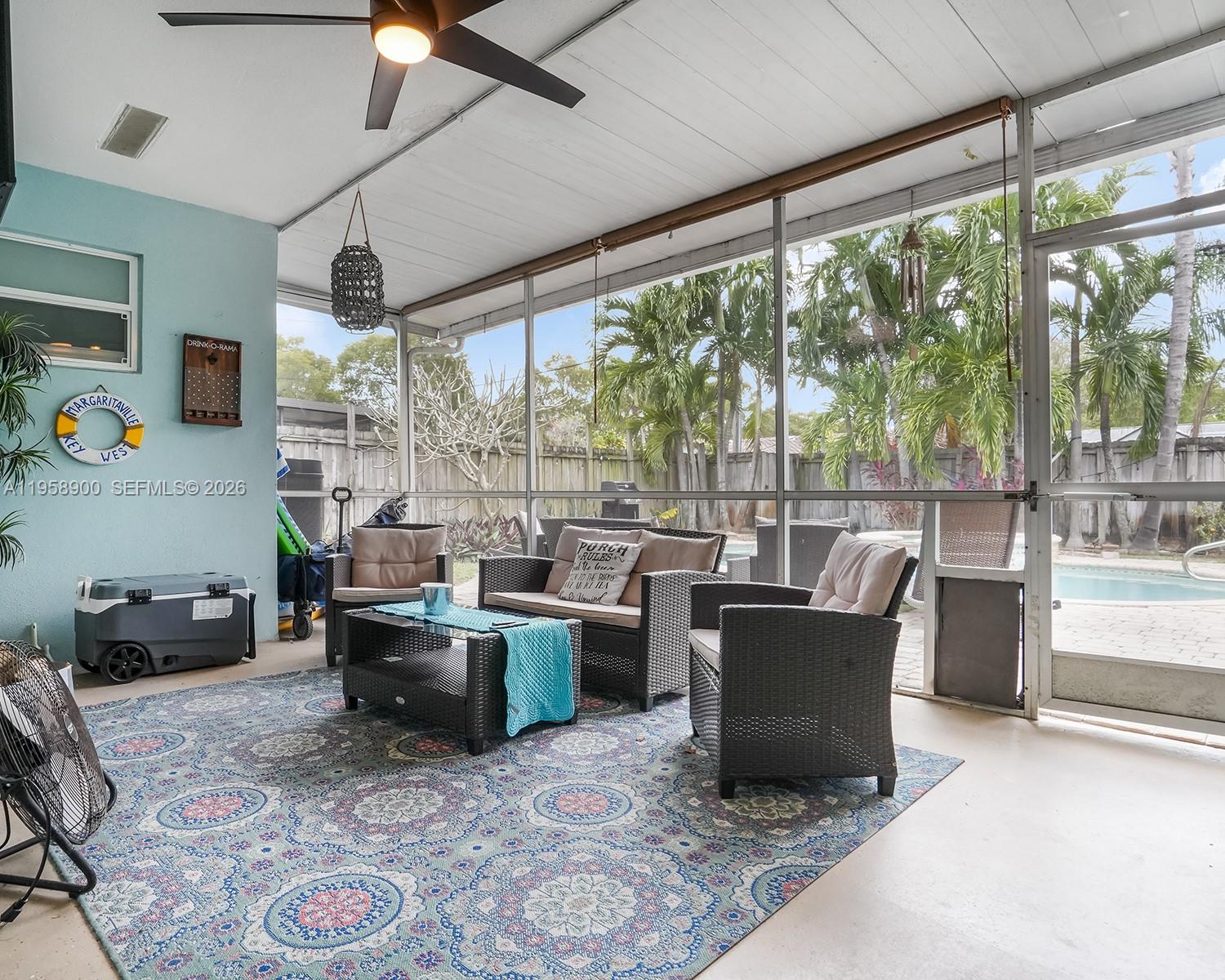 1906 N 31st Ave Hollywood, FL 33021