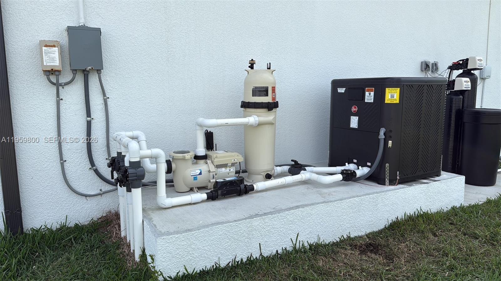 3517 NW 46th Ave Cape Coral, FL 33993