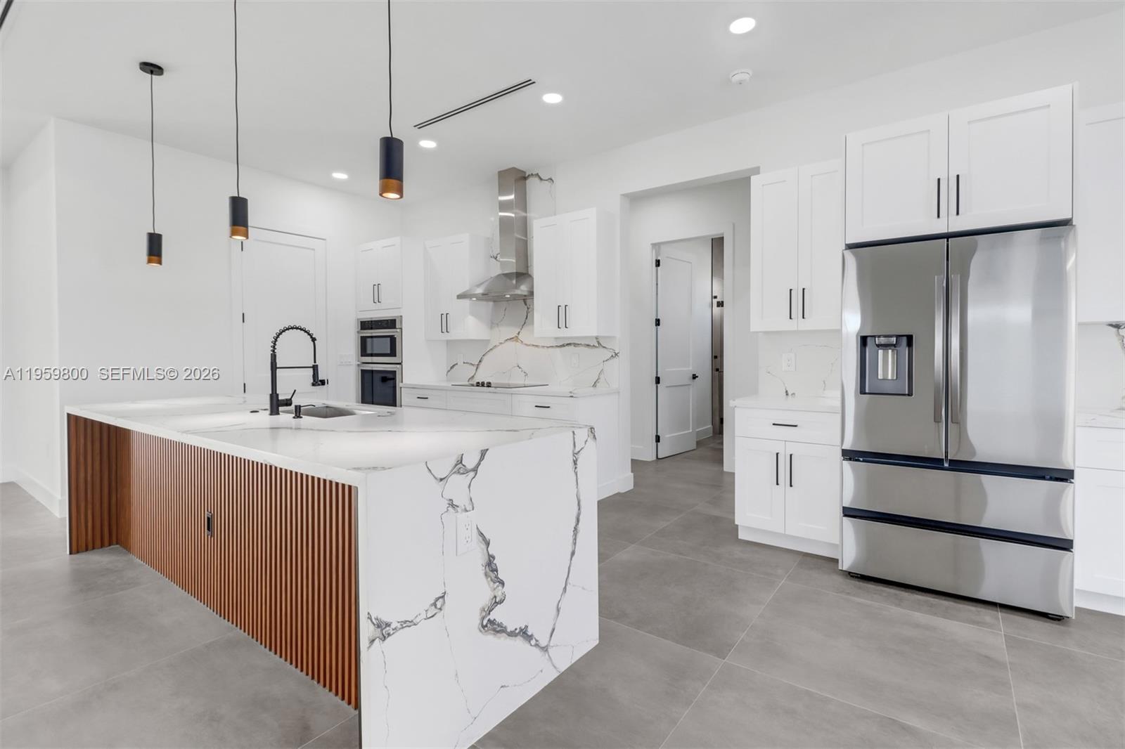 3517 NW 46th Ave Cape Coral, FL 33993