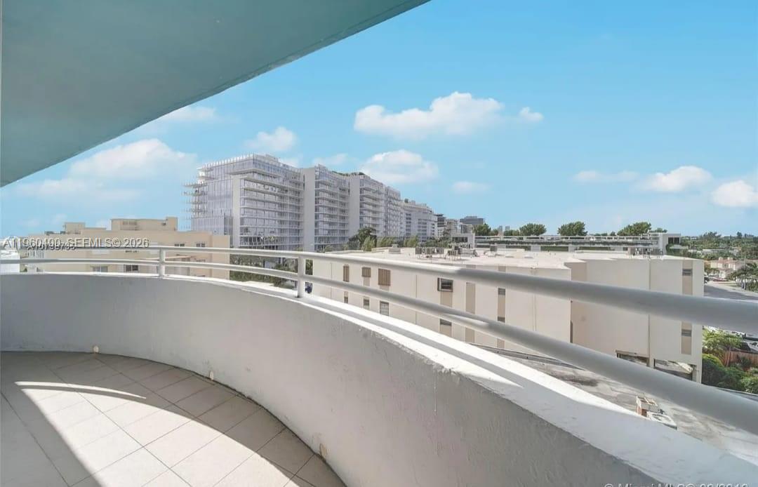 9156 Collins Ave #502 Surfside, FL 33154