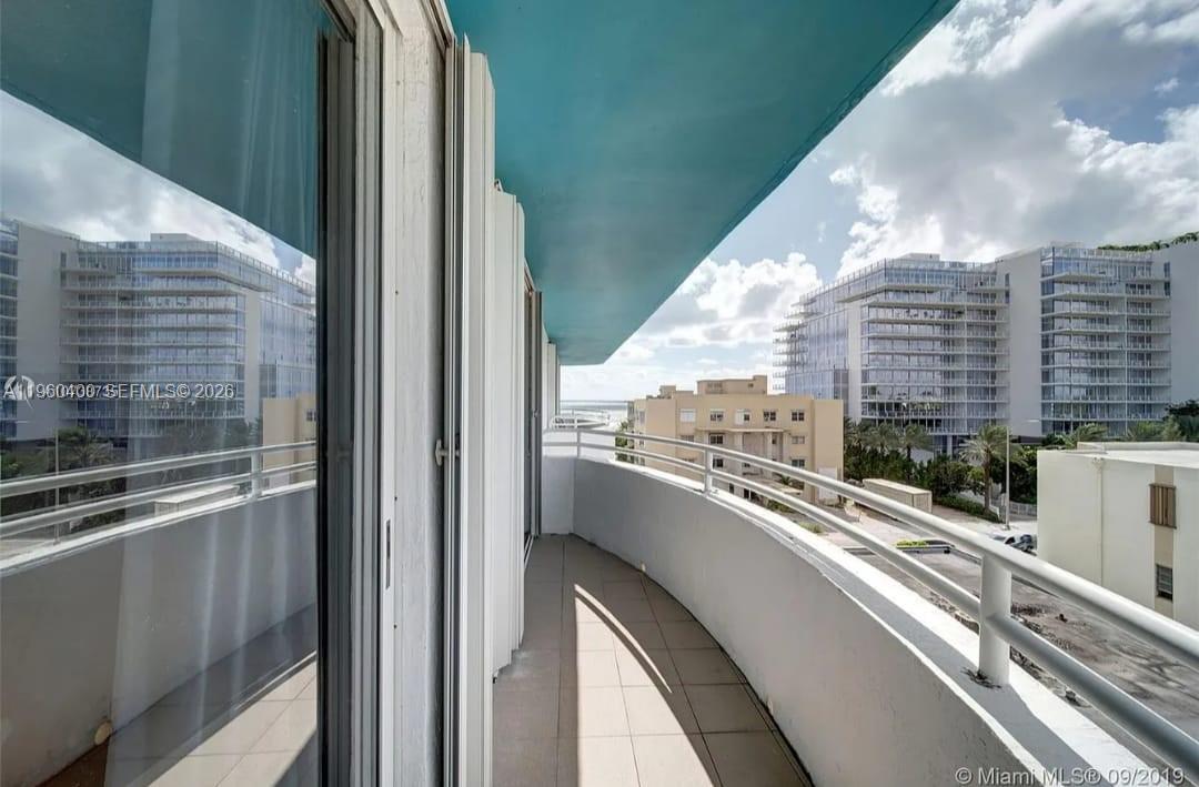 9156 Collins Ave #502 Surfside, FL 33154