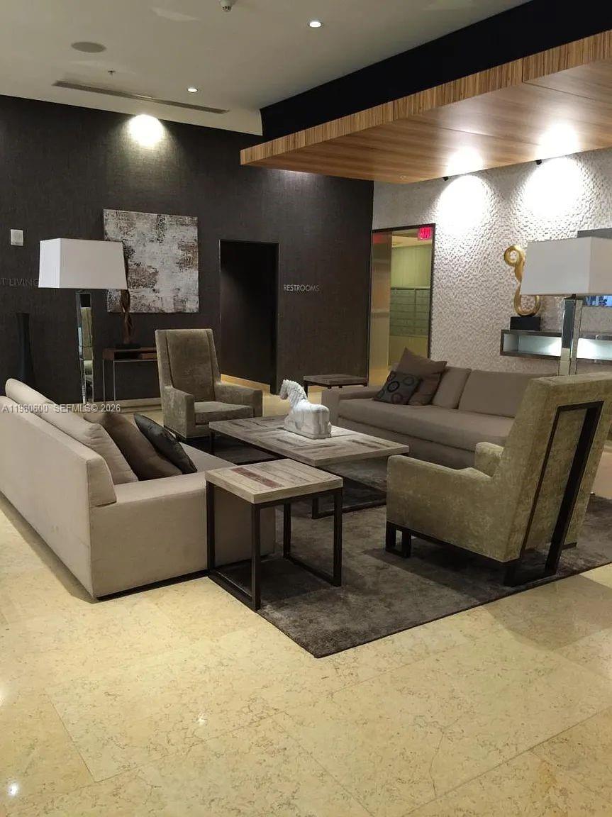 image Infinity at Brickell12