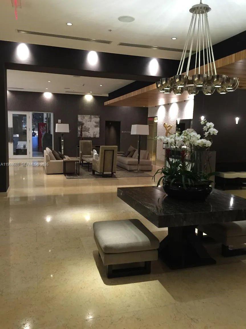 image Infinity at Brickell16