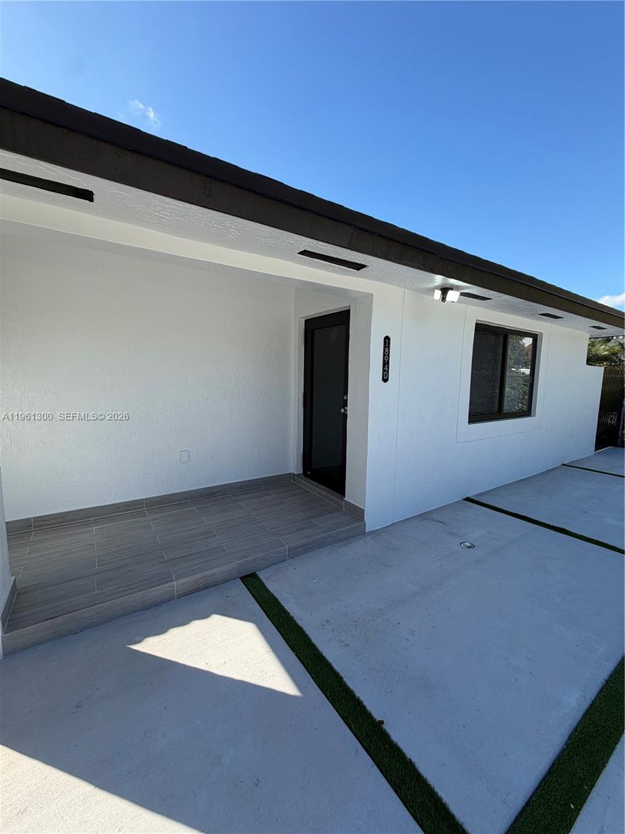 18940 SW 113th Ct Miami, FL 33157