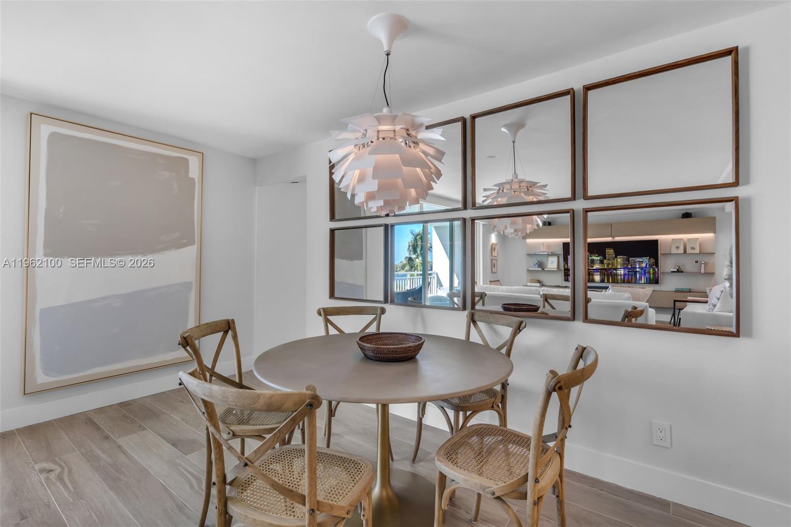 609 Ocean Dr #4G Key Biscayne, FL 33149