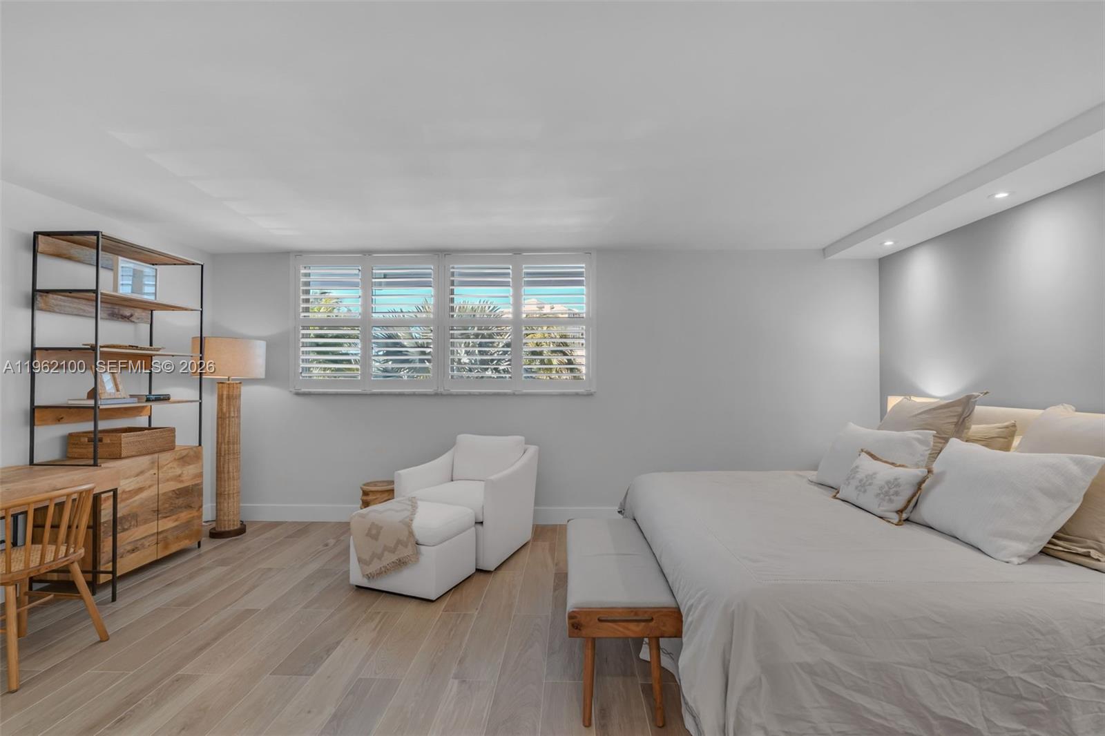 609 Ocean Dr #4G Key Biscayne, FL 33149