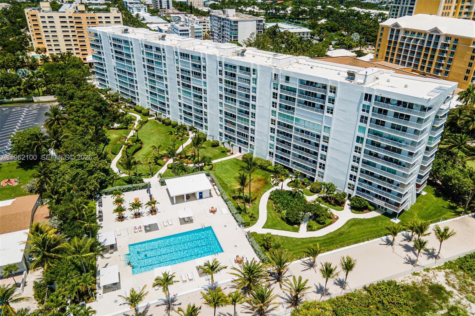 609 Ocean Dr #4G Key Biscayne, FL 33149