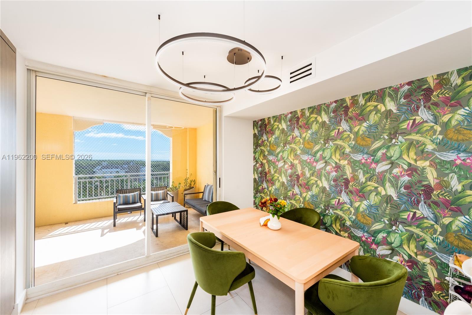 765 Crandon Blvd #PH-4 Key Biscayne, FL 33149