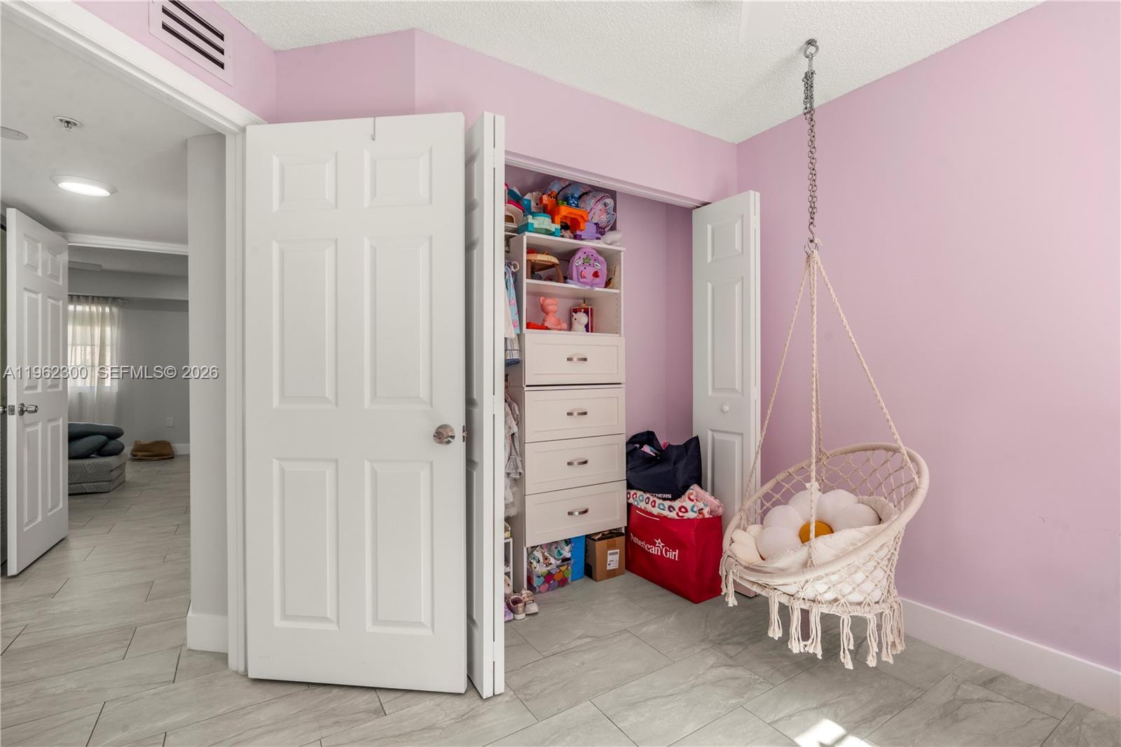 2991 NE 185th St #1706 Aventura, FL 33180