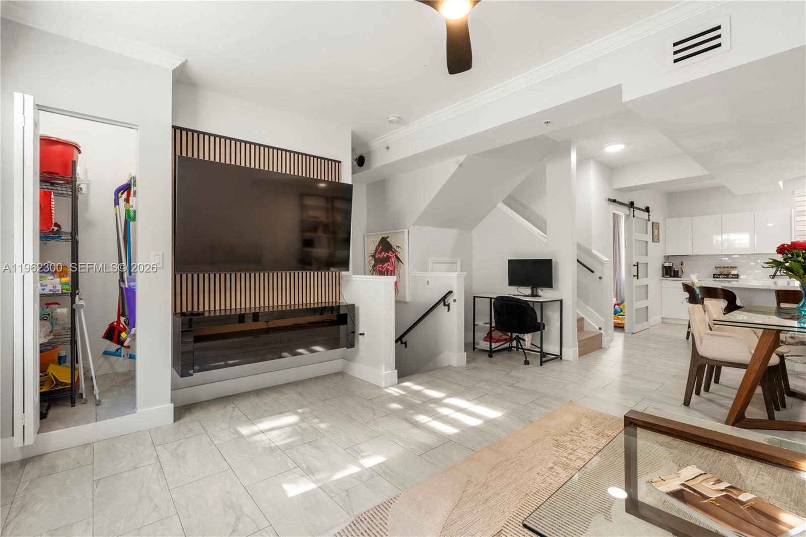 2991 NE 185th St #1706 Aventura, FL 33180