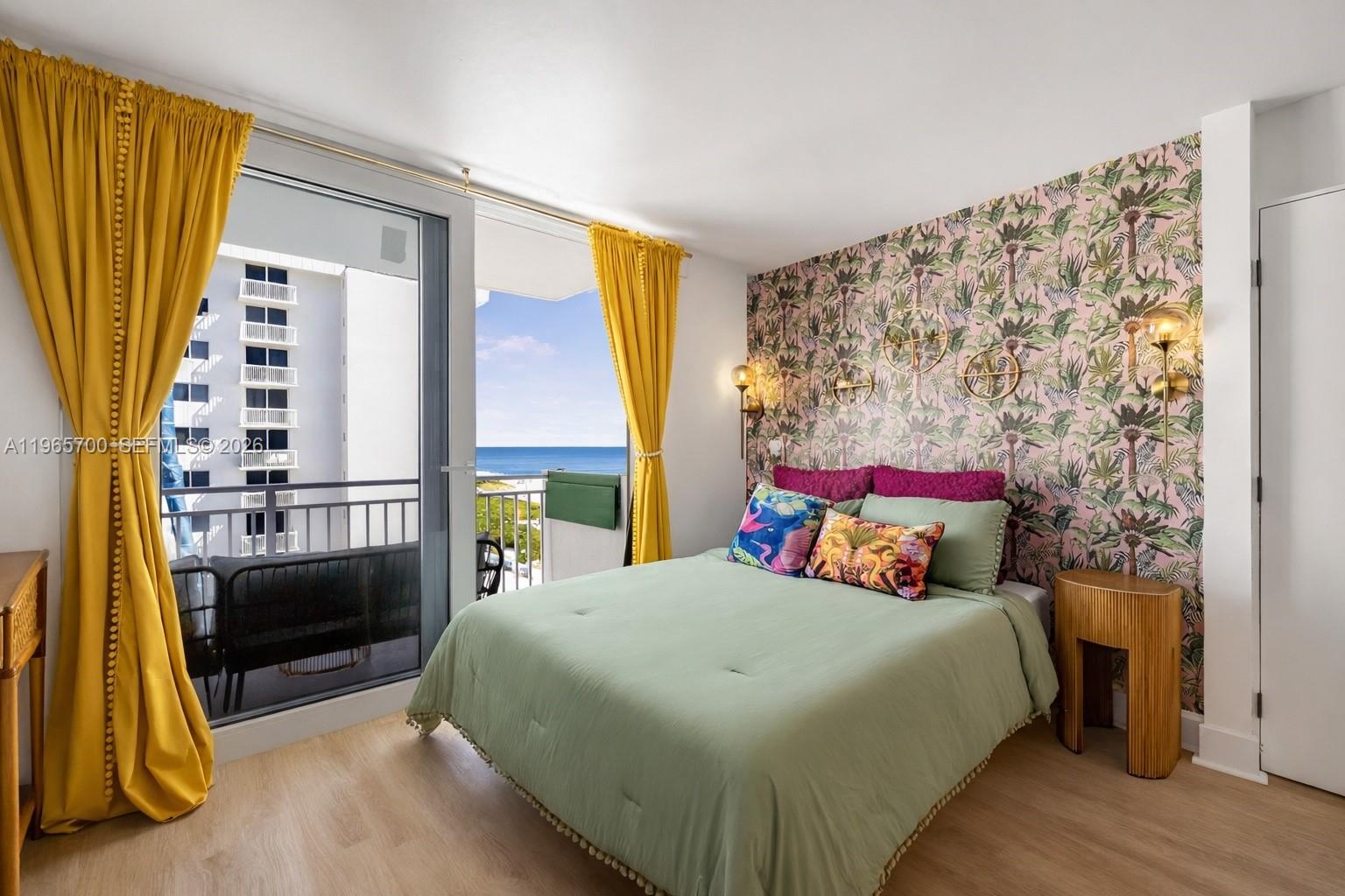 345 Ocean Dr #718 Miami Beach, FL 33139