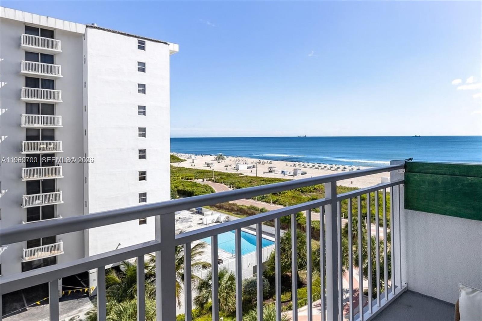 345 Ocean Dr #718 Miami Beach, FL 33139