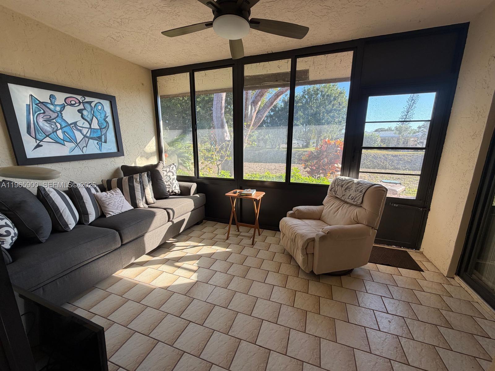 6180 Kings Gate Cir Delray Beach, FL 33484