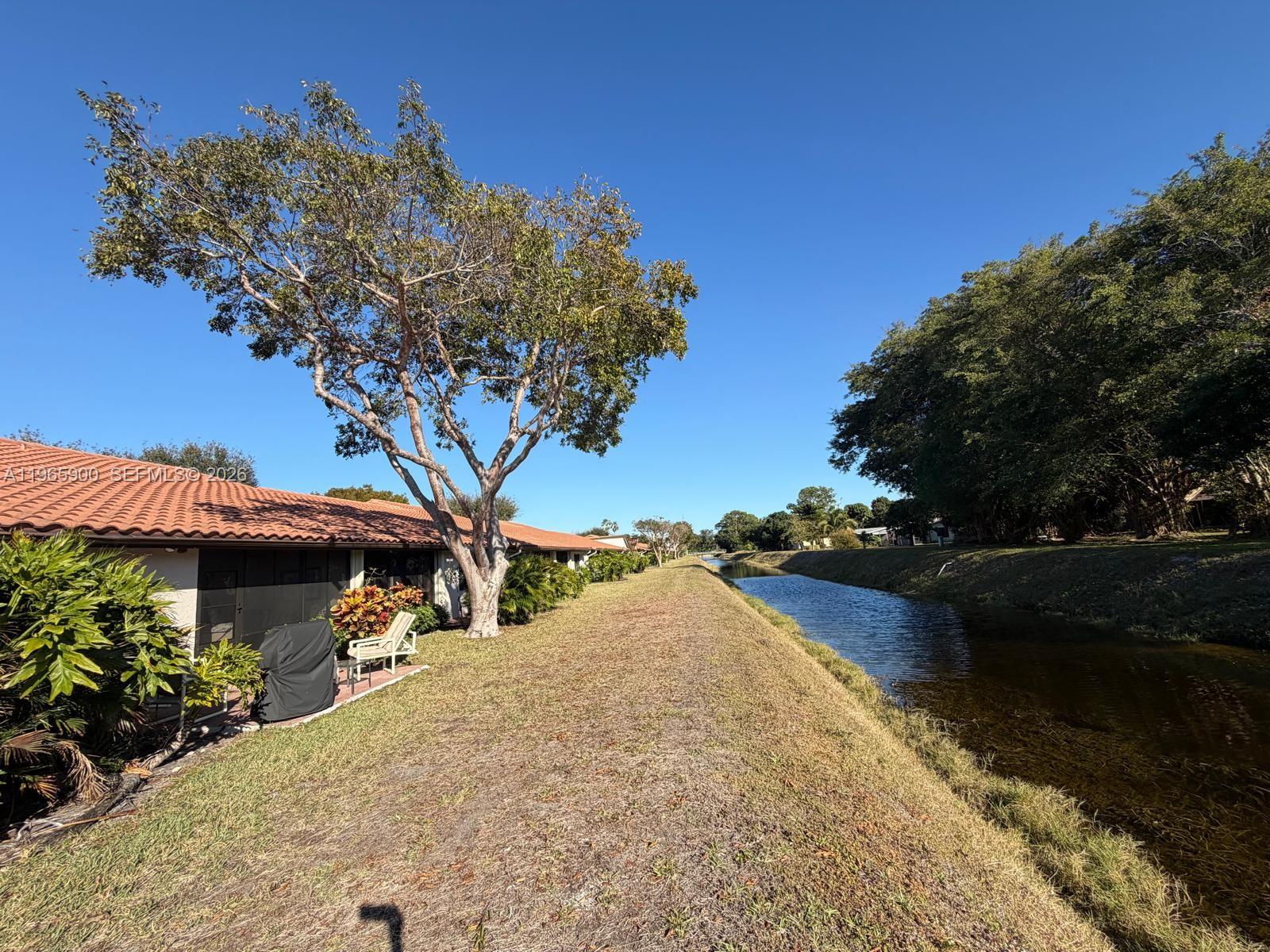 6180 Kings Gate Cir Delray Beach, FL 33484