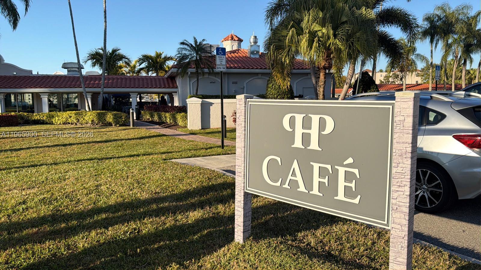 6180 Kings Gate Cir Delray Beach, FL 33484