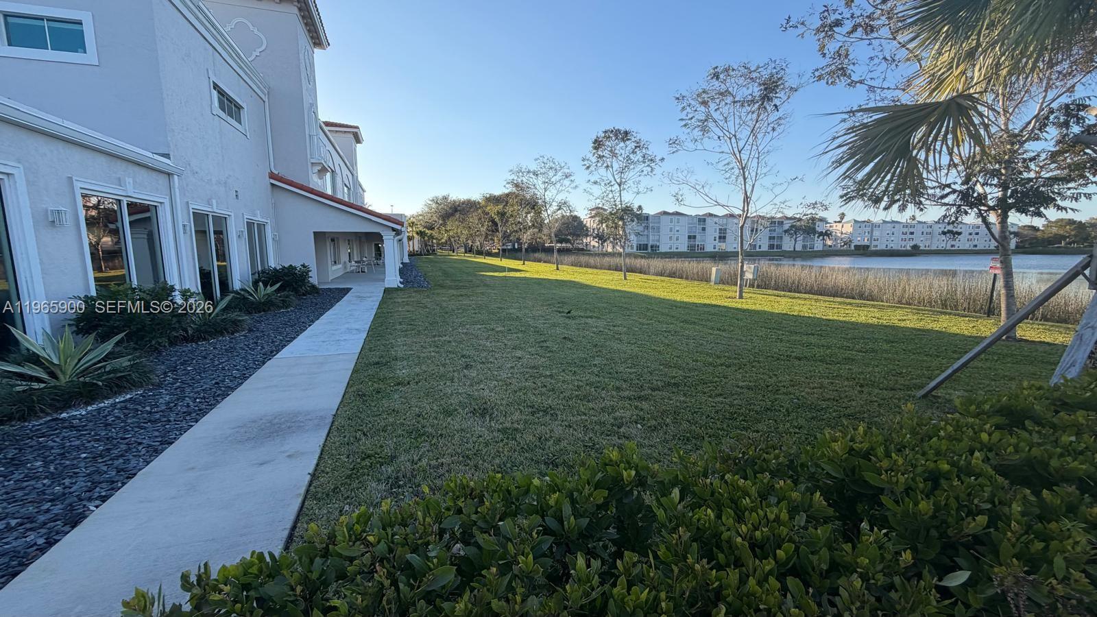 6180 Kings Gate Cir Delray Beach, FL 33484