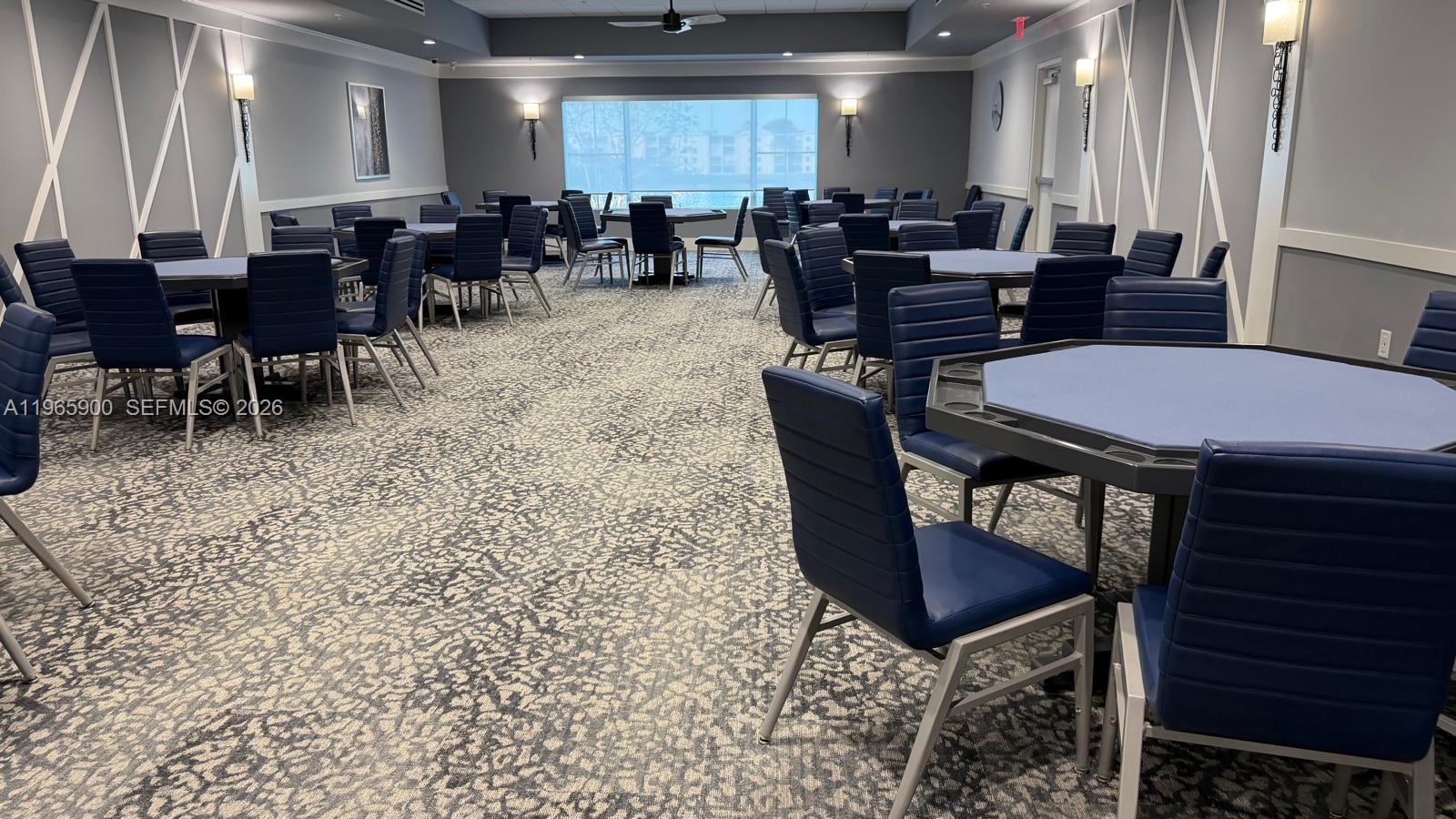 6180 Kings Gate Cir Delray Beach, FL 33484