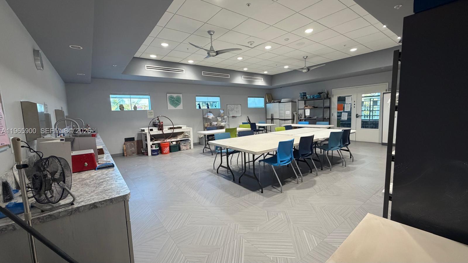 6180 Kings Gate Cir Delray Beach, FL 33484