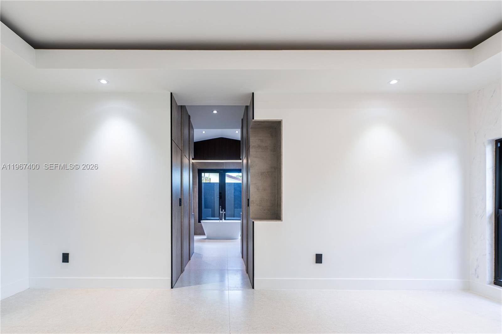 6650 SW 94th Ave Miami, FL 33173