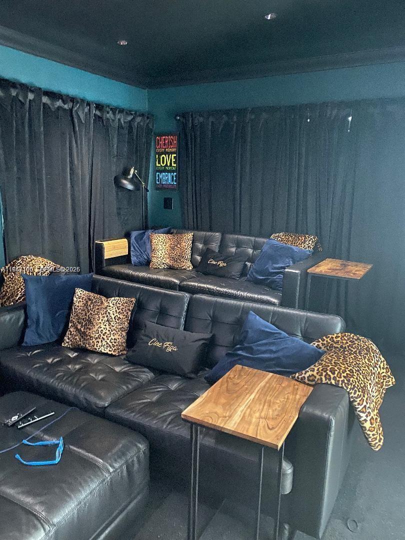 1460 Tagus Ave Coral Gables, FL 33156