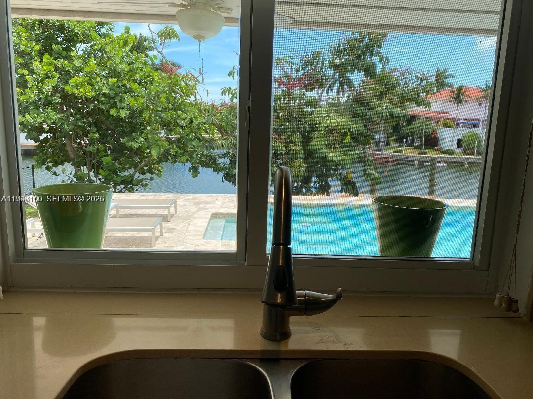 1460 Tagus Ave Coral Gables, FL 33156