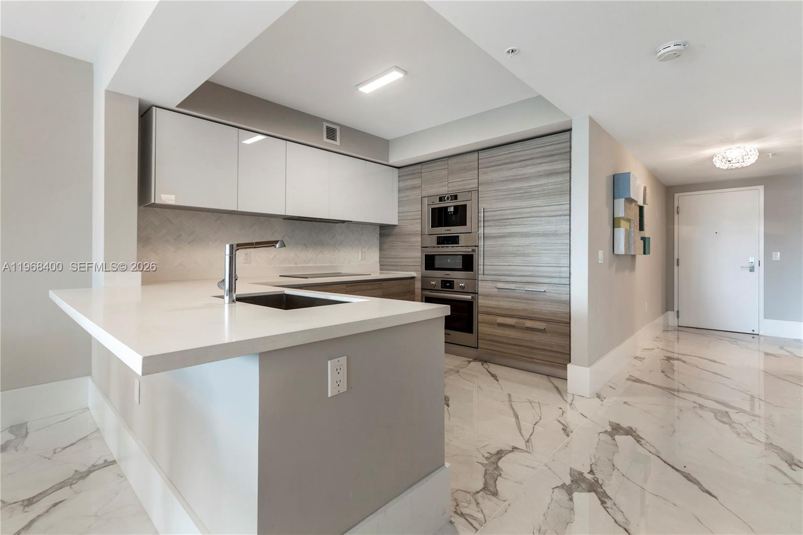 300 Sunny Isles Blvd #4-806 Sunny Isles Beach, FL 33160