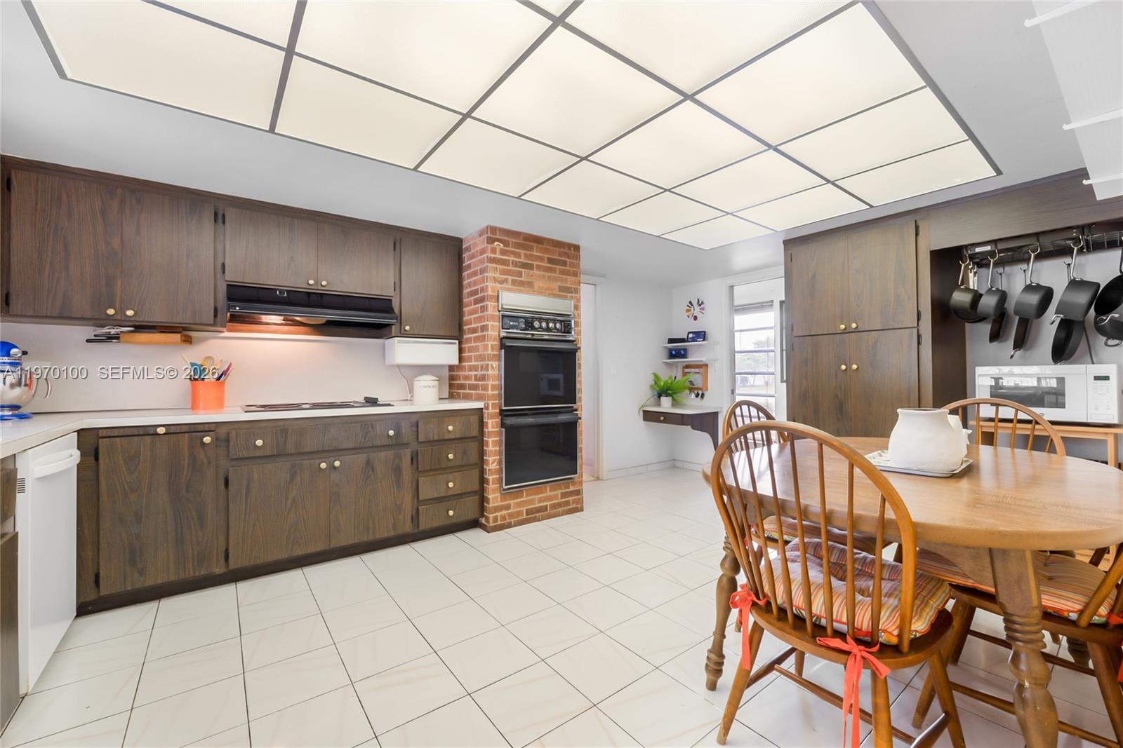 4931 Madison St Hollywood, FL 33021