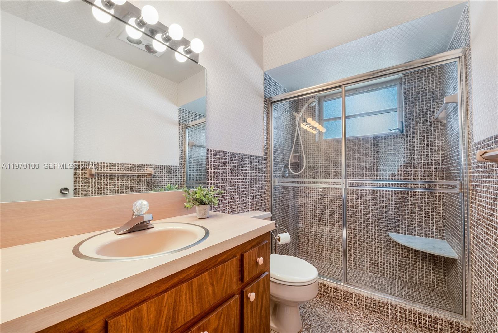 4931 Madison St Hollywood, FL 33021