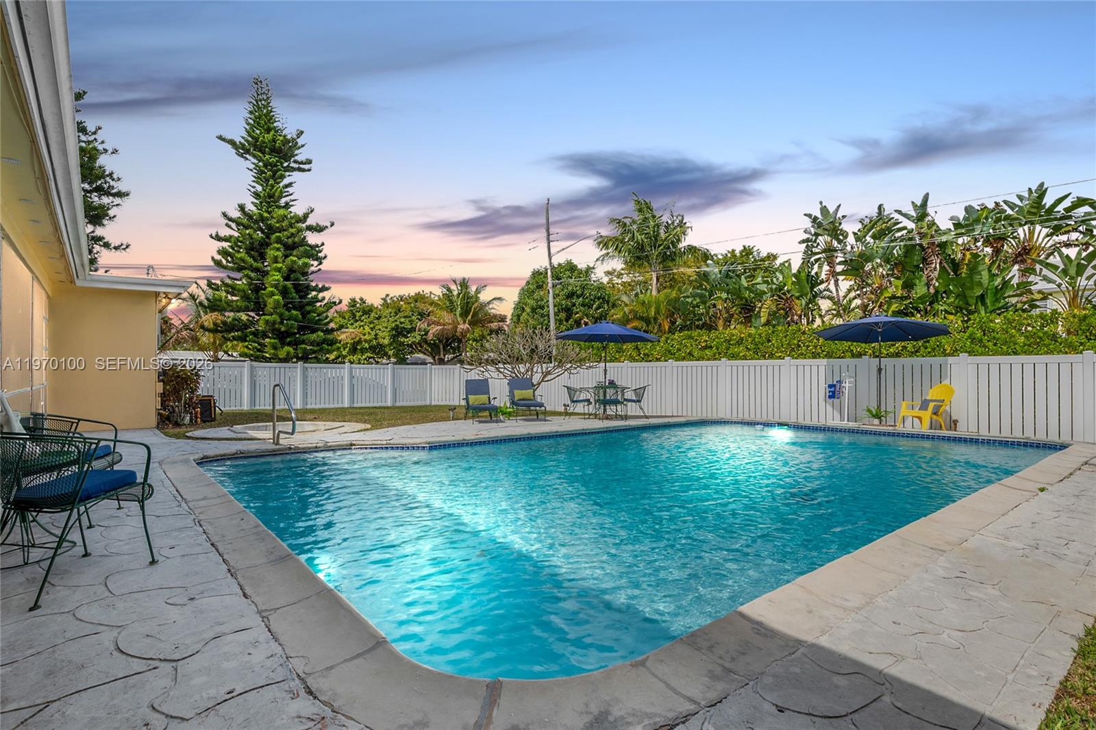 4931 Madison St Hollywood, FL 33021