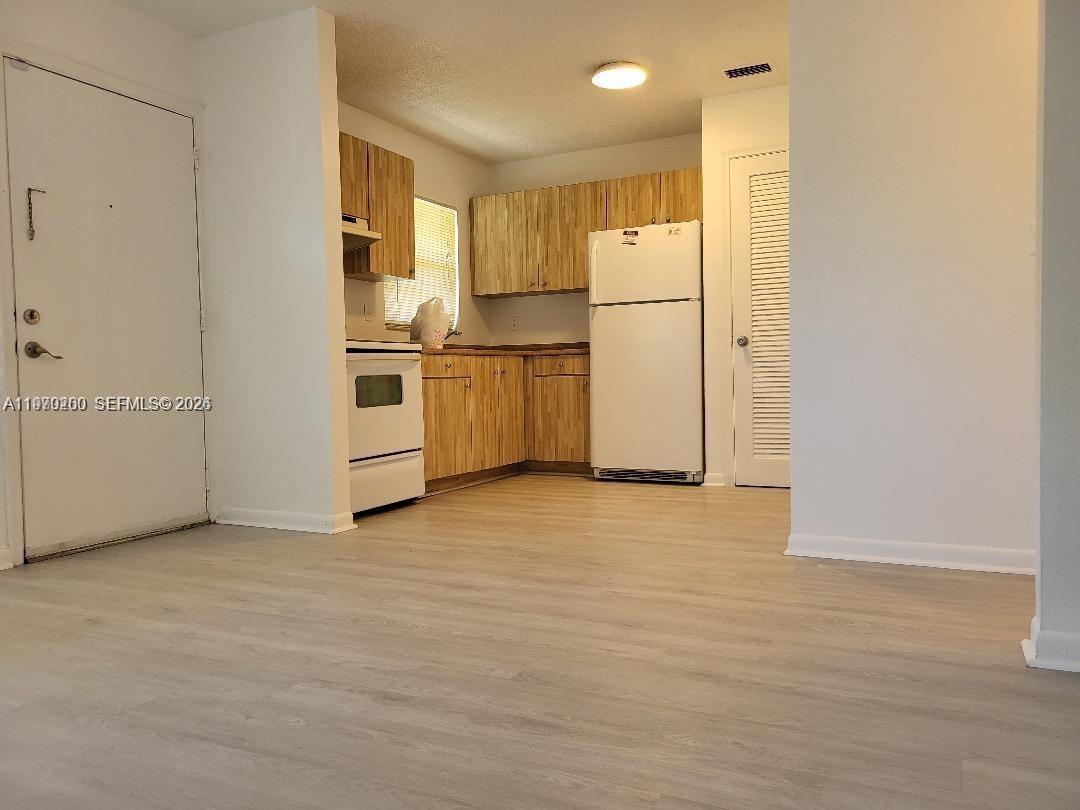 5156 NE 6th Ave #219