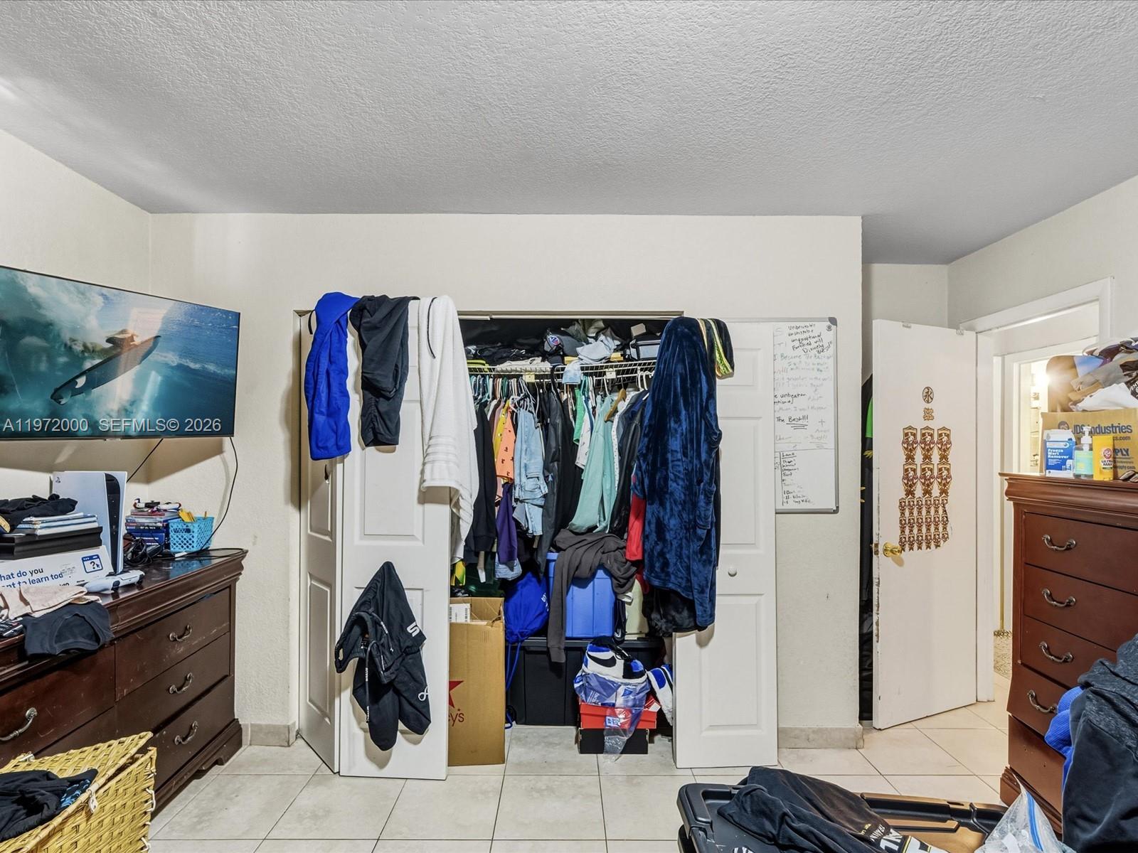 118 Phippen Waiters Rd Dania Beach, FL 33004