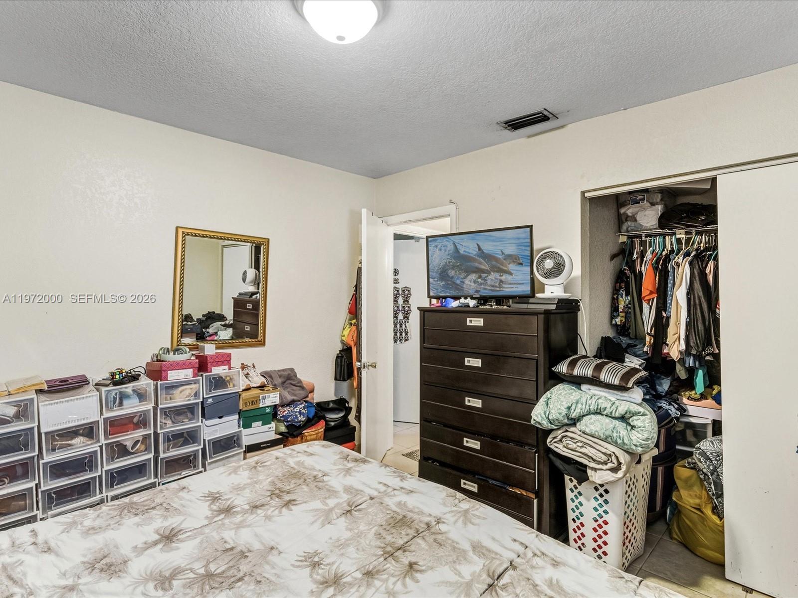 118 Phippen Waiters Rd Dania Beach, FL 33004