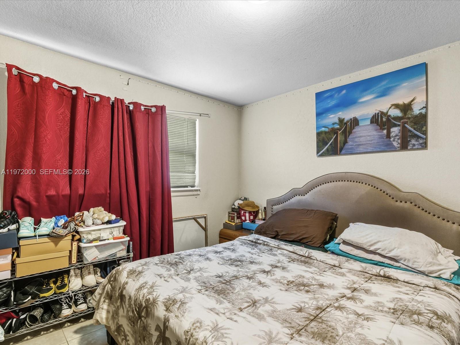 118 Phippen Waiters Rd Dania Beach, FL 33004