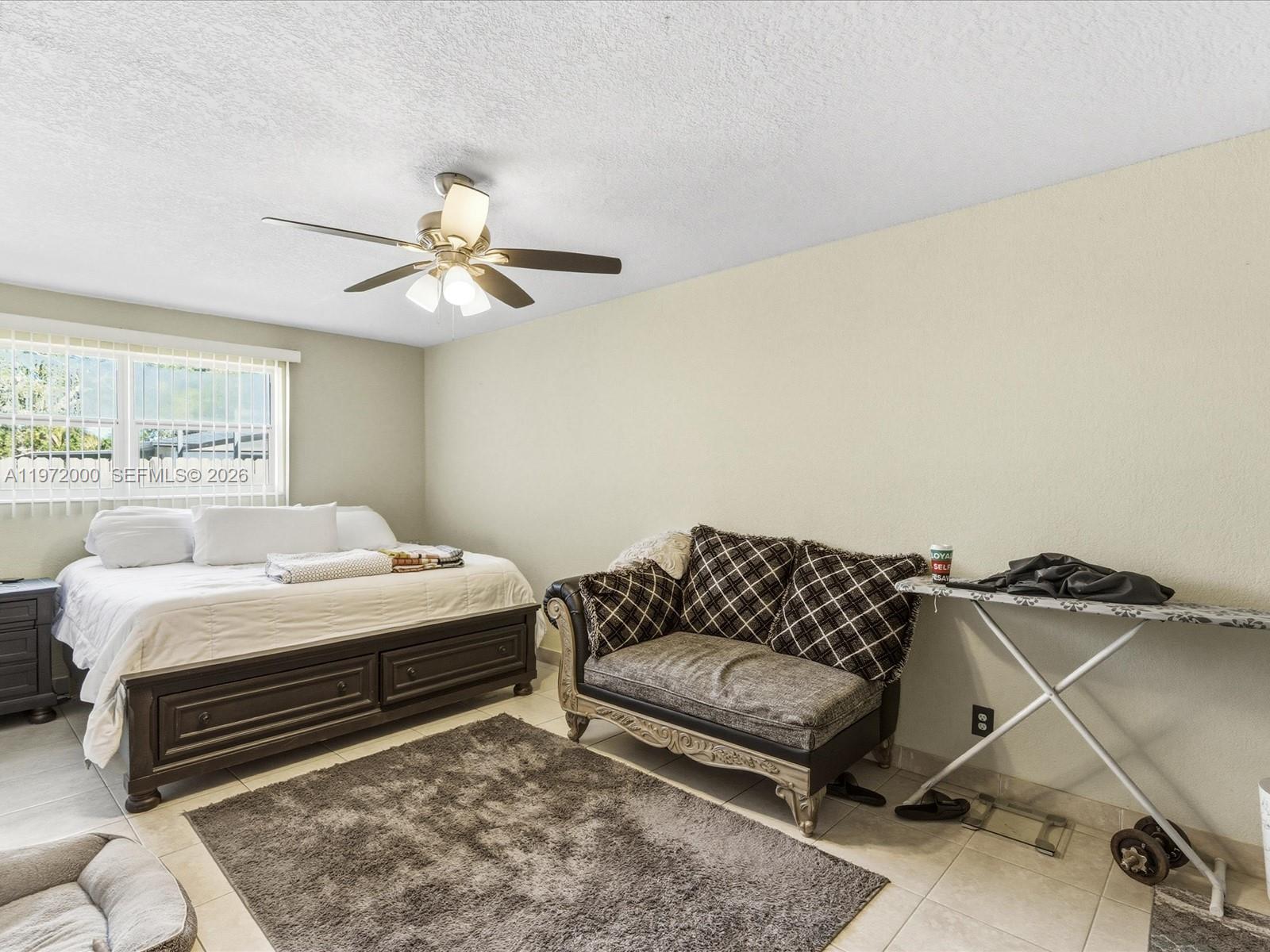 118 Phippen Waiters Rd Dania Beach, FL 33004