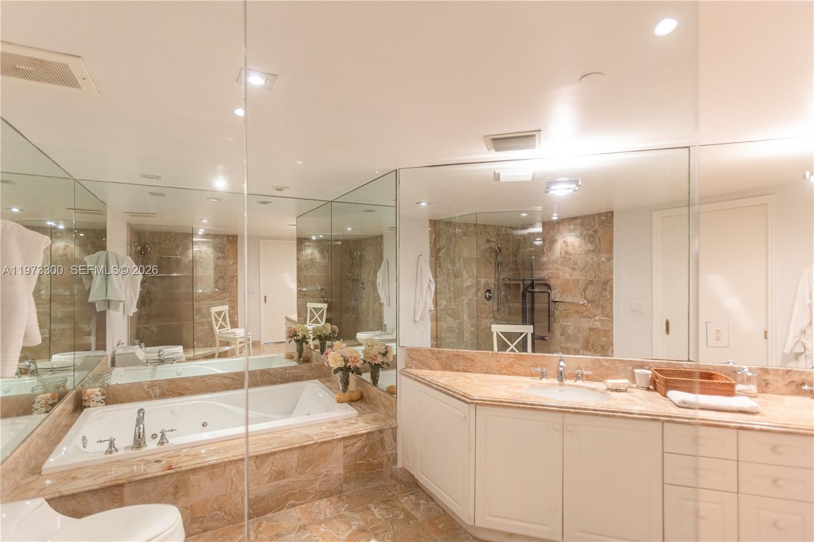 9559 Collins Ave #S7-D Surfside, FL 33154