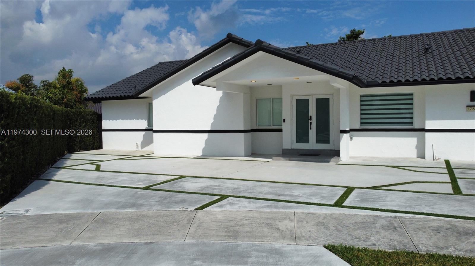 1760 SW 141st Ave Miami, FL 33175