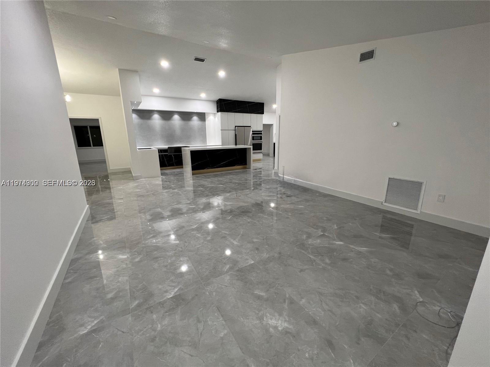 1760 SW 141st Ave Miami, FL 33175