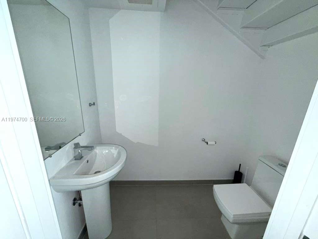 image The Bond on Brickell9