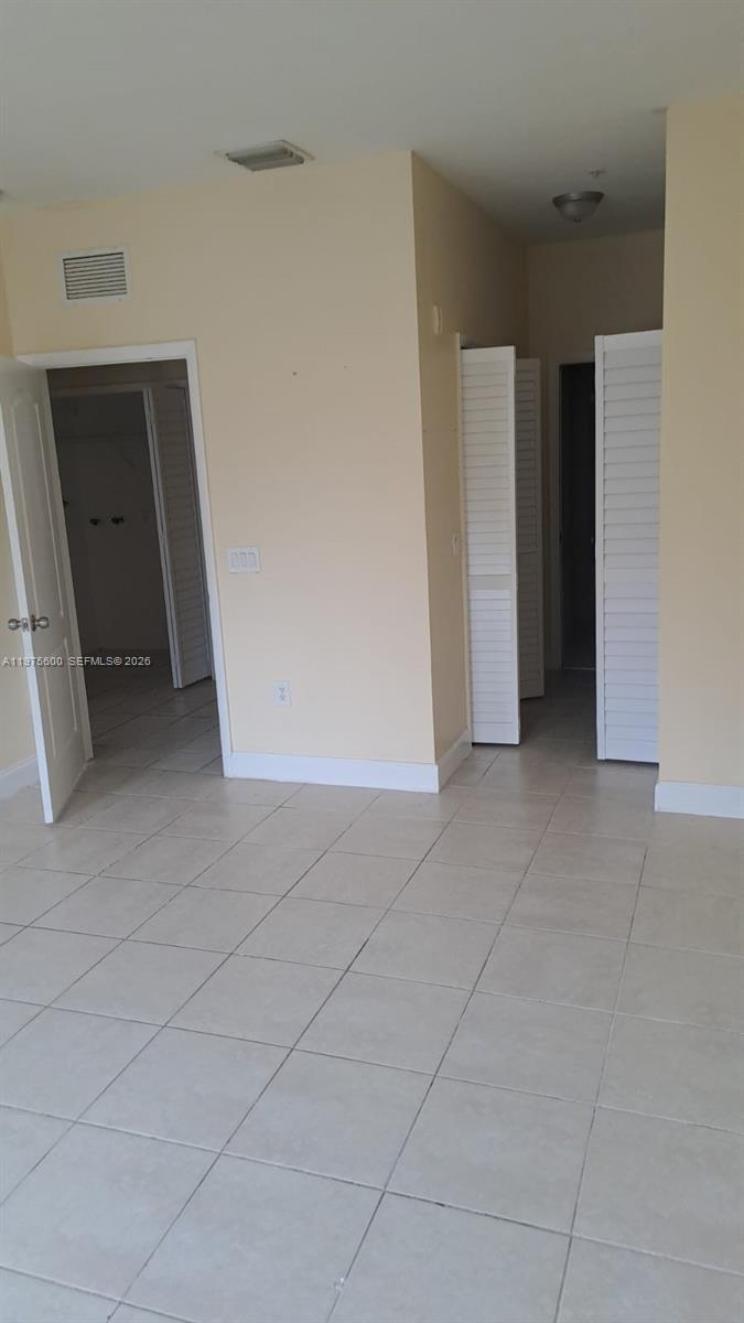 Undisclosed Address Royal Palm Beach, FL 33414