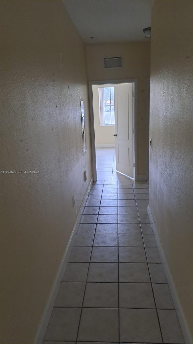 Undisclosed Address Royal Palm Beach, FL 33414