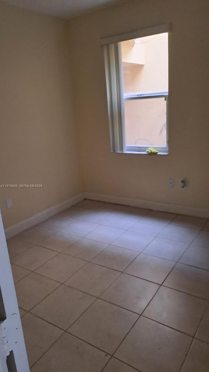 Undisclosed Address Royal Palm Beach, FL 33414